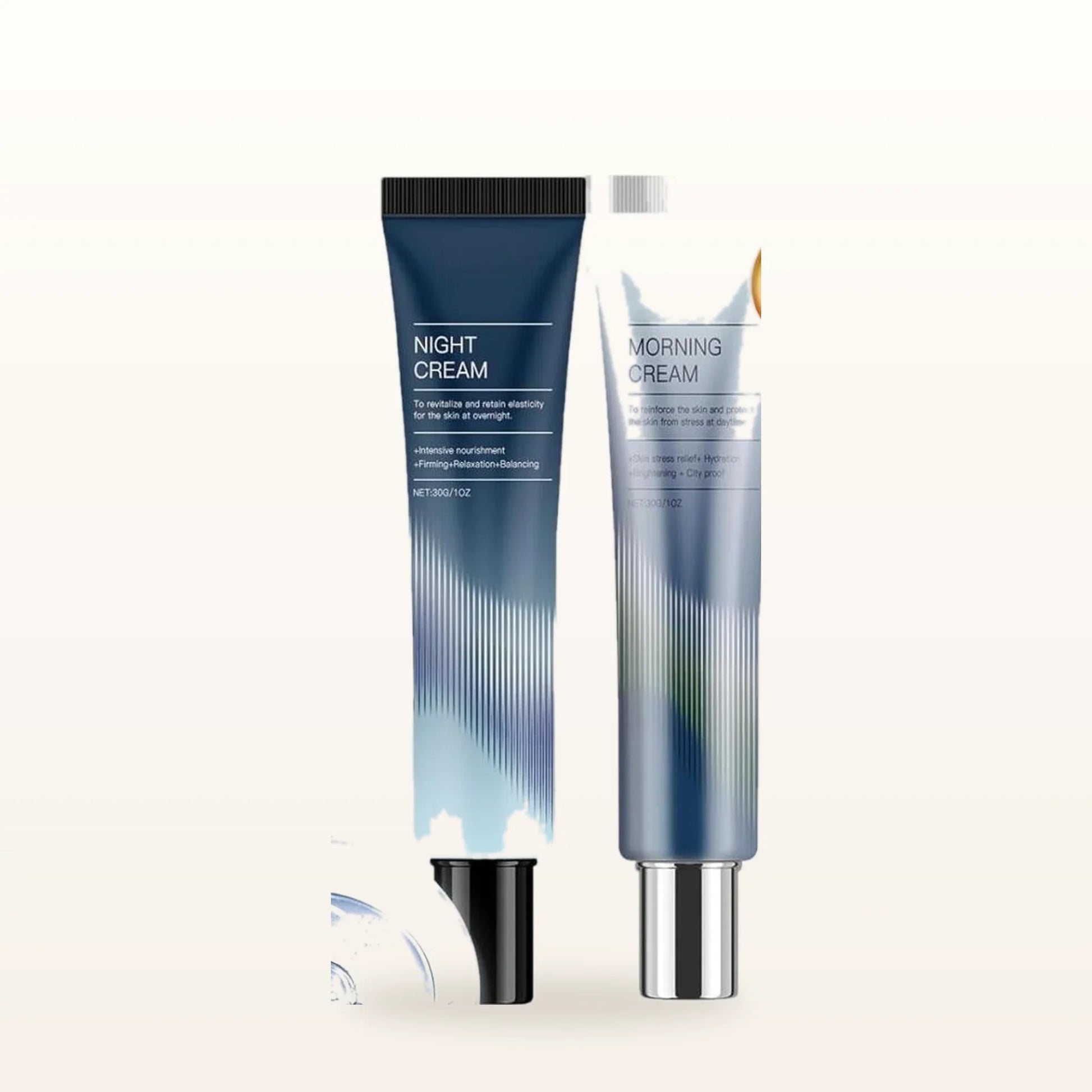 Day & Night Duo, kit crema hidratante día y noche Centella Asiática sobre fondo marfil cálido